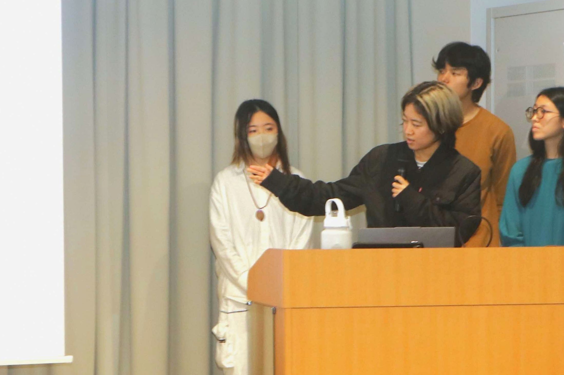 CoIUの学生が「100年後の古川祭」をテーマにプレゼンを公開