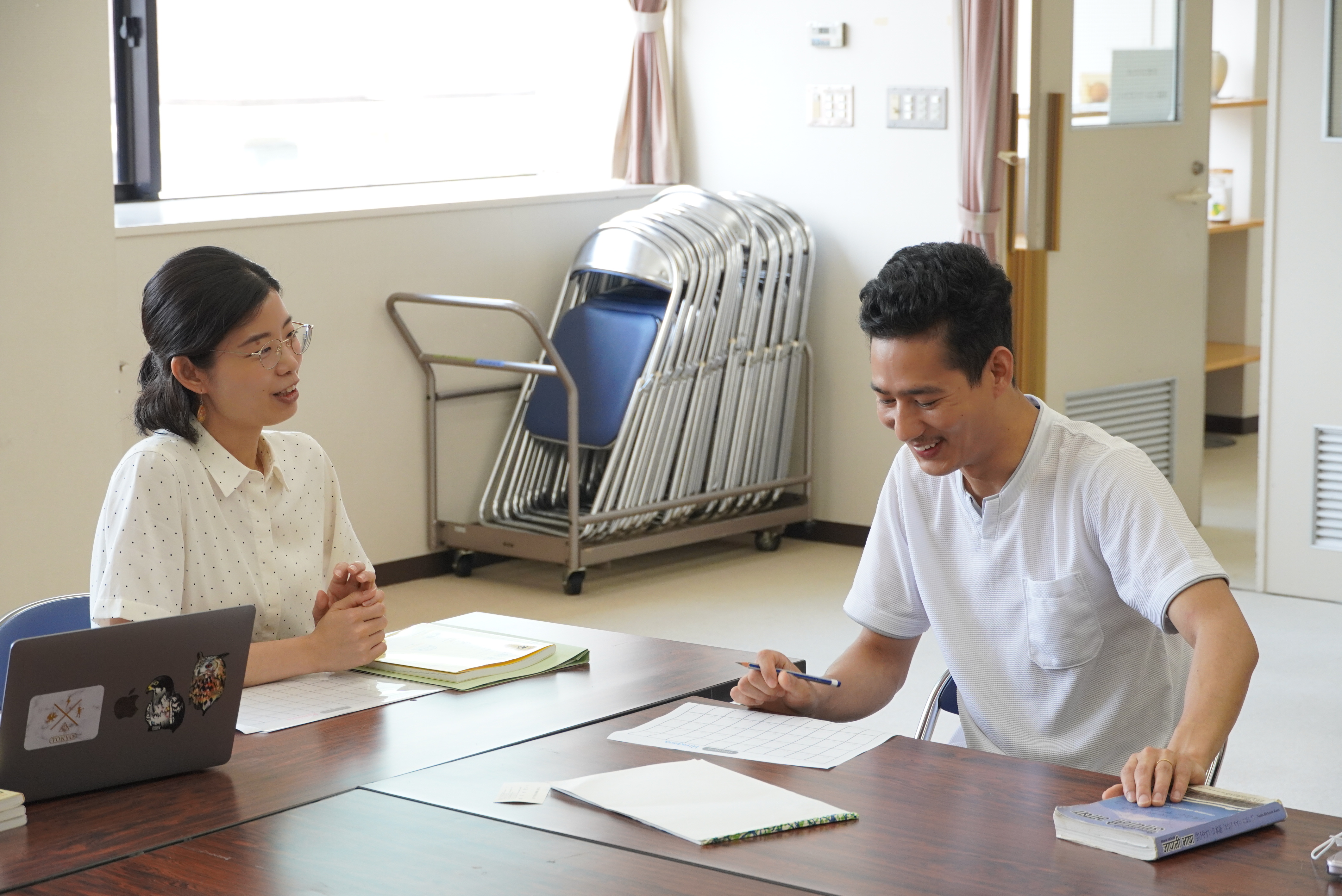 外国人が安心して市内で暮らせるよう日本語を学ぶ教室を開始しました