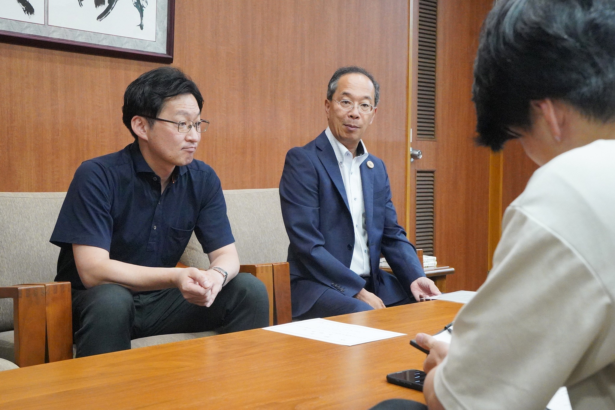 新たな飛騨市政策アドバイザーに委嘱状を交付