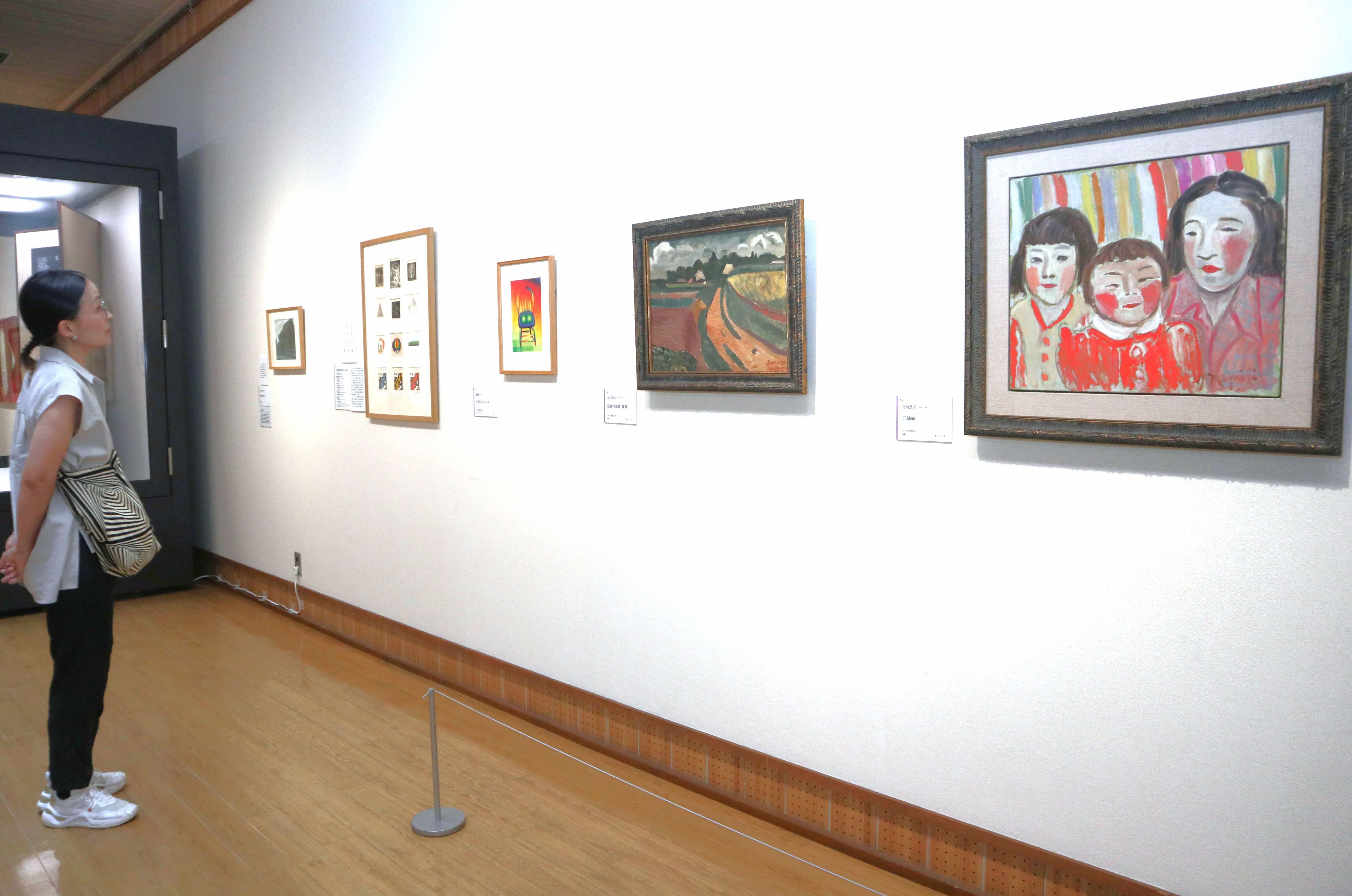 戦後の美術教育に尽力した久保貞次郎の版画コレクションを展示