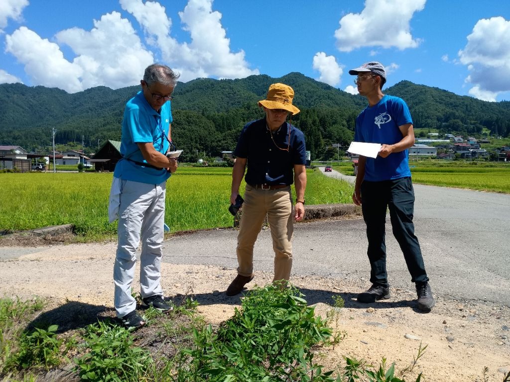 人手不足の時代をふまえた雑草対策について検討しました