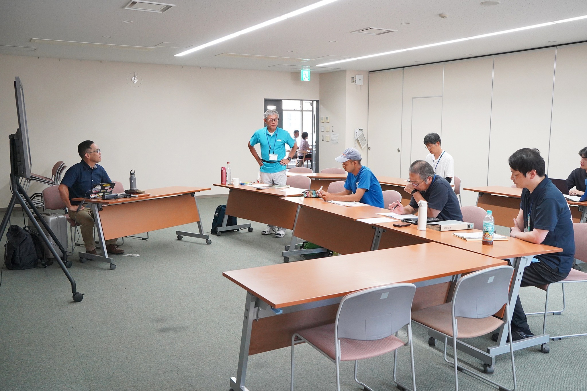 人手不足の時代をふまえた雑草対策について検討しました