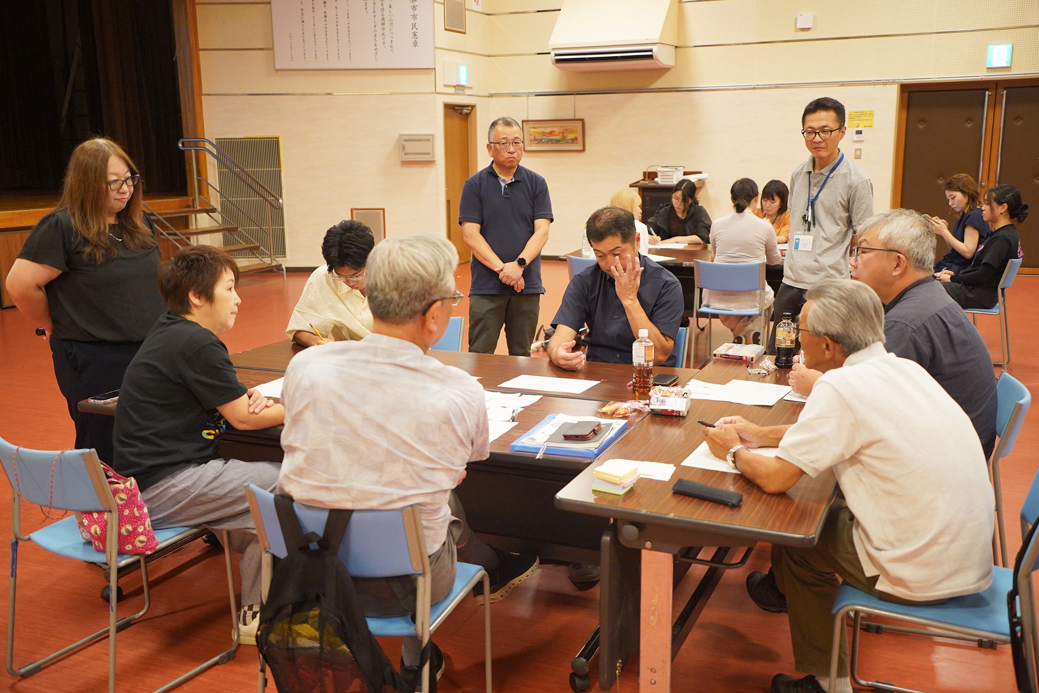 興味や関心があることの実践に向けて仲間と話し合いました