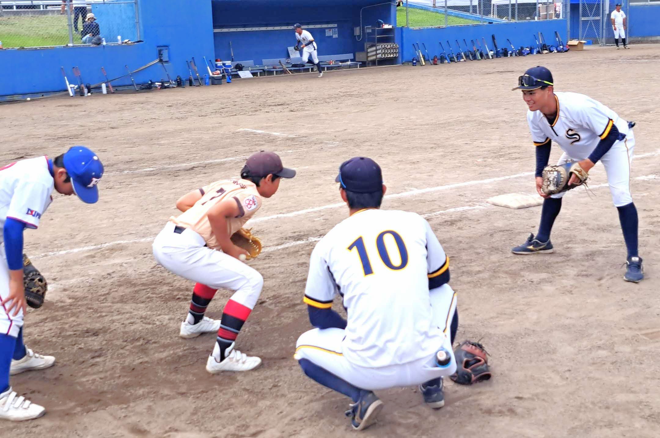 社会人野球の西濃運輸野球部を迎え「ベースボールサミット」開く