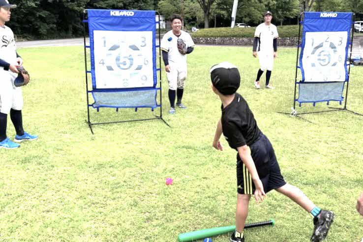 社会人野球の西濃運輸野球部を迎え「ベースボールサミット」開く