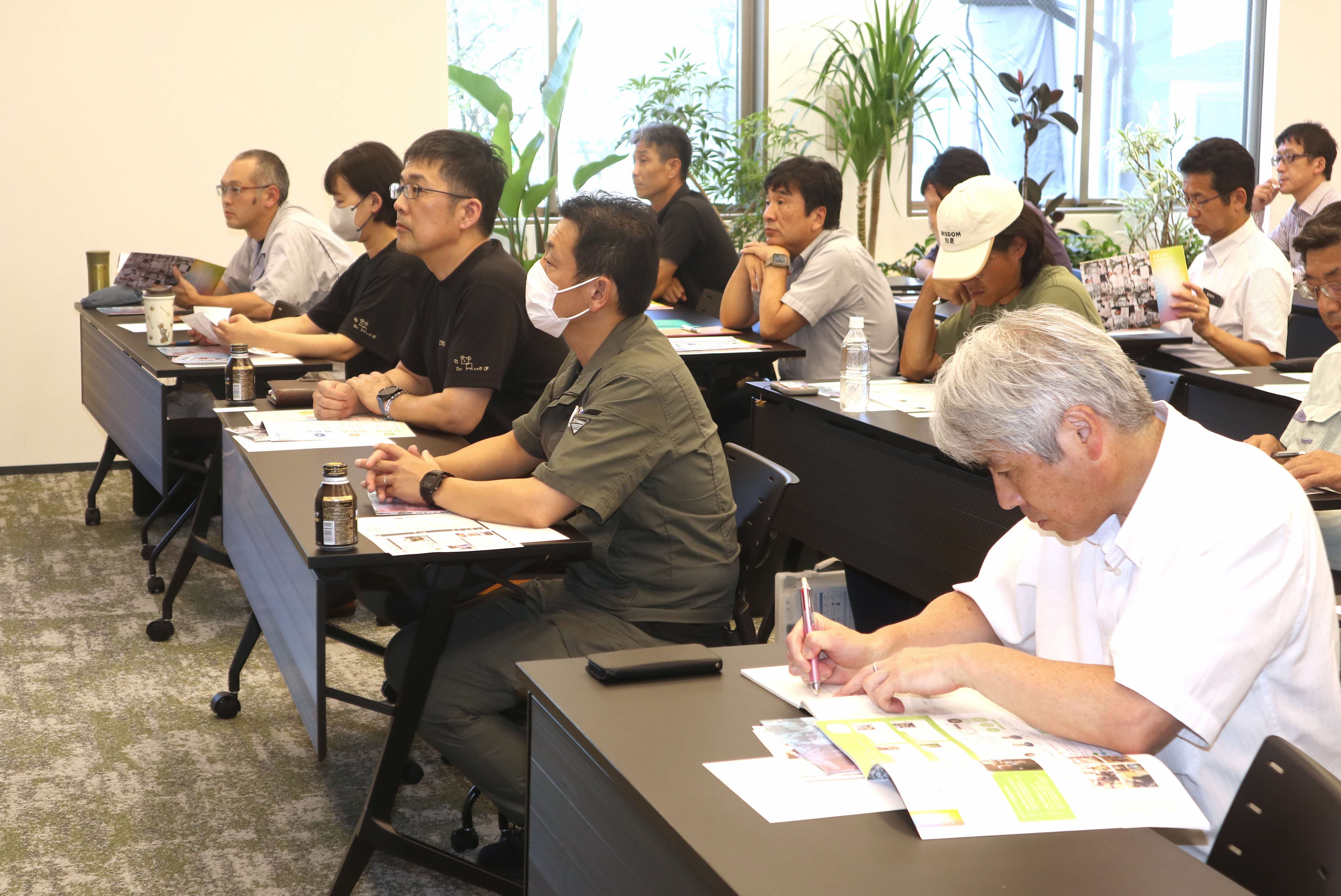 CoIUが企業向け長期実践型インターンシップ説明会を実施