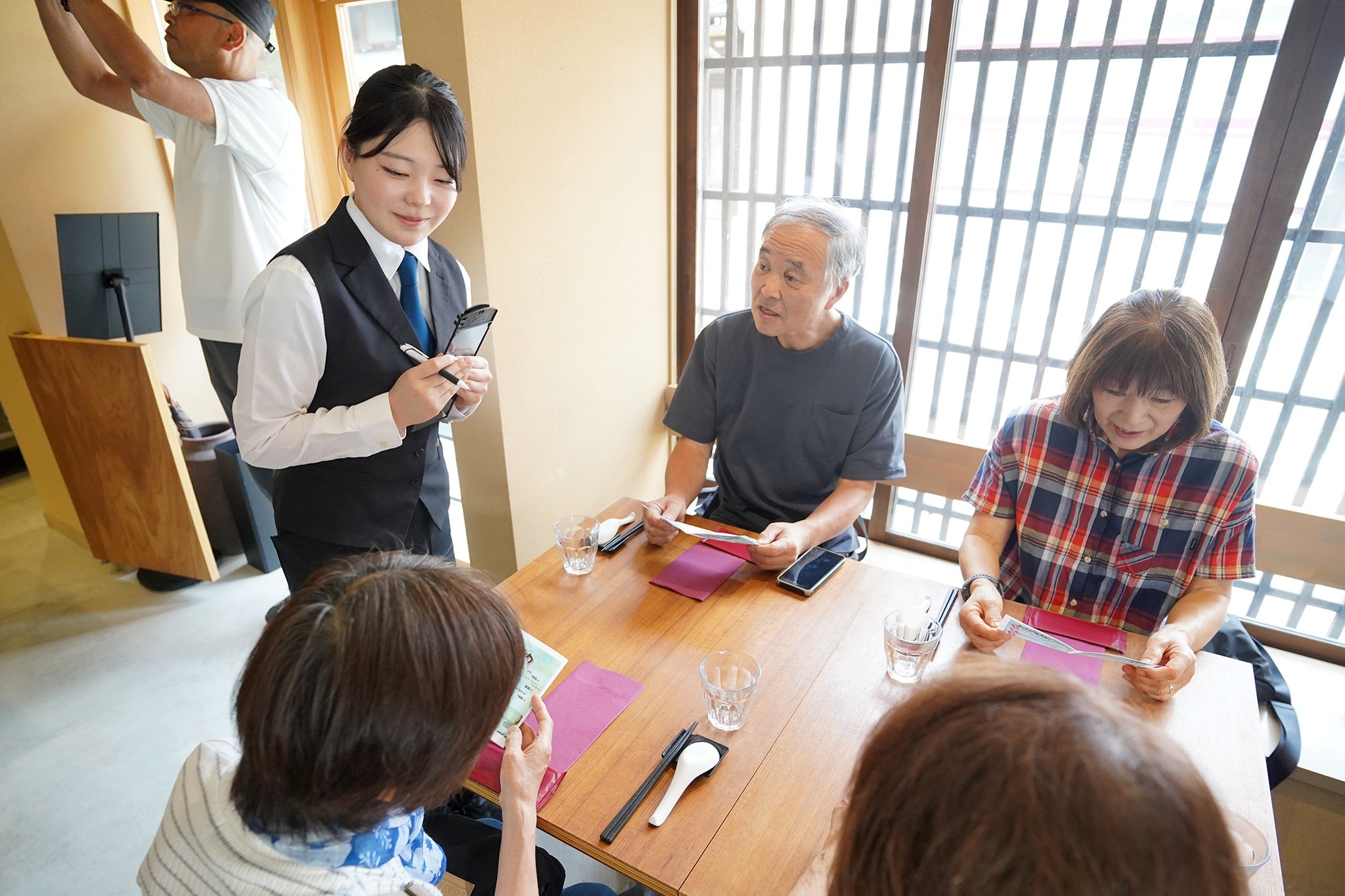 名古屋辻学園調理専門学校の学生が2日間限定で「学生レストラン」