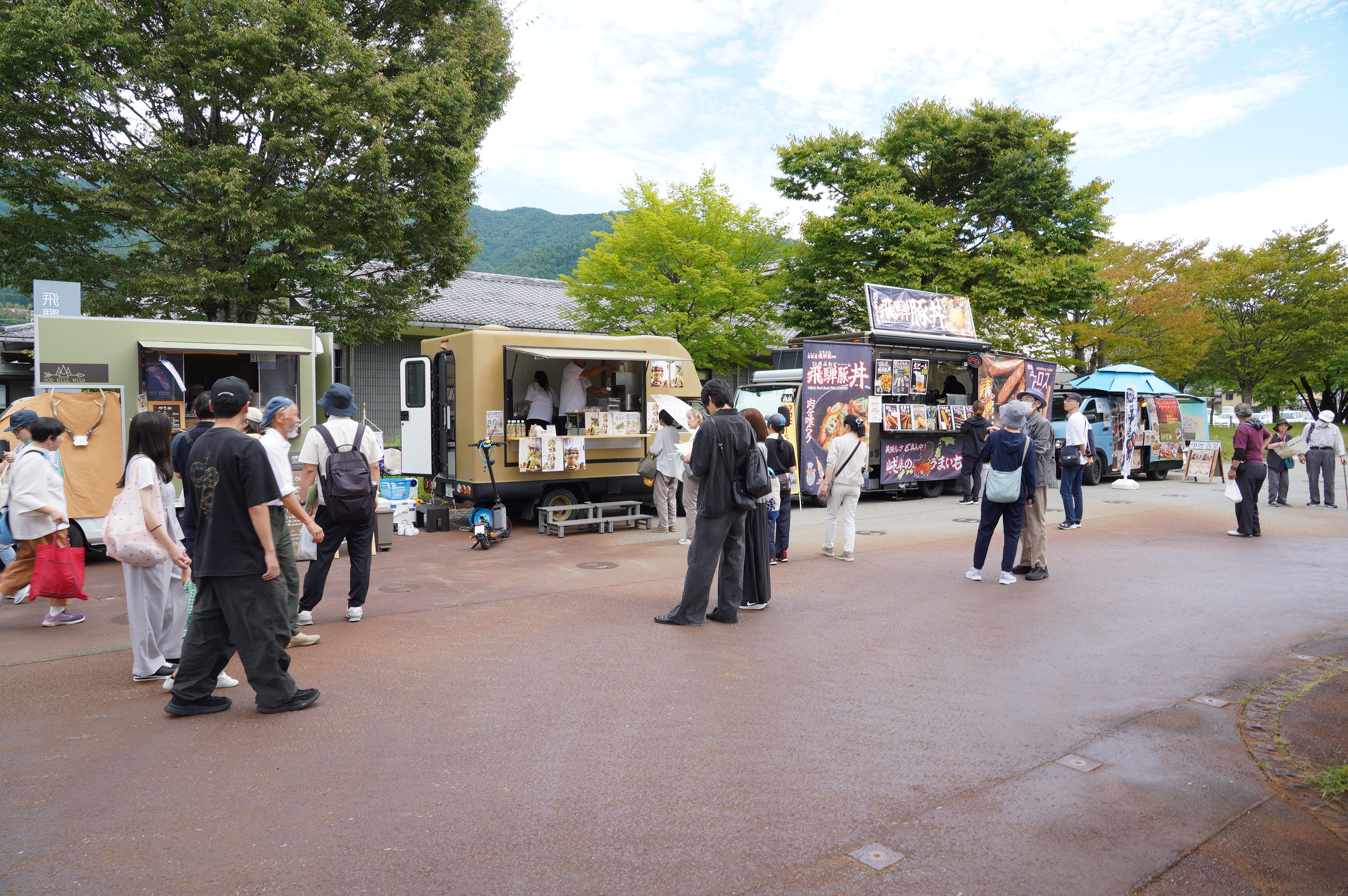薬草フェス　キッチンカー