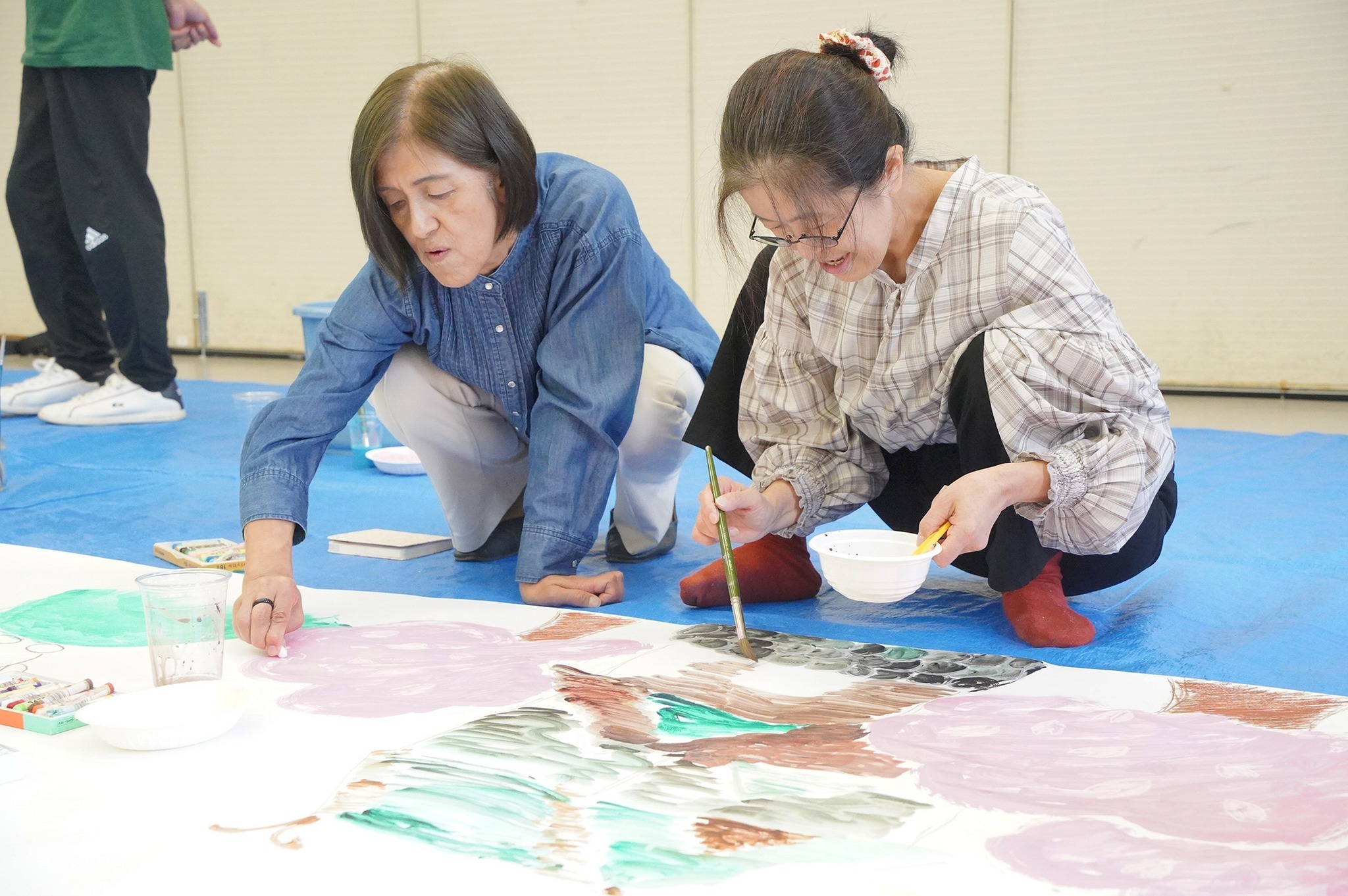 神岡中3年生の有志4人が「神岡を描く」講座を開催