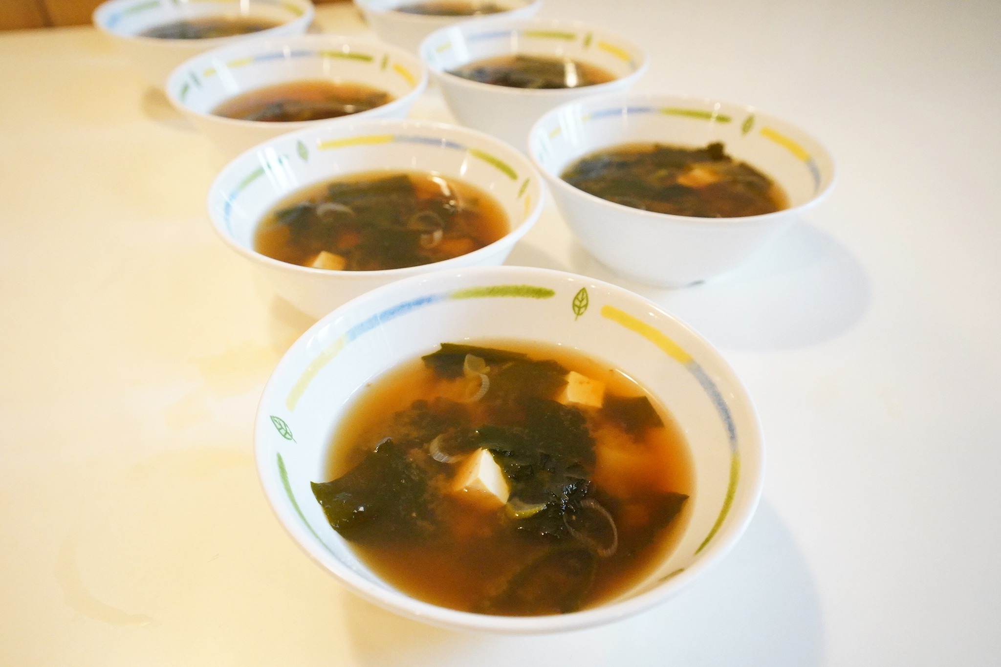 河合小児童が栽培したジャガイモを自校の給食で提供