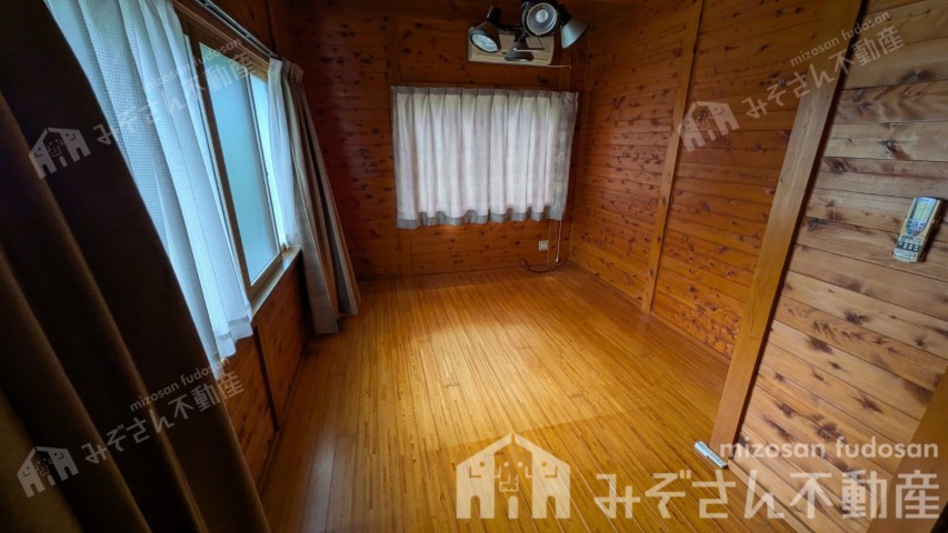 2階洋室