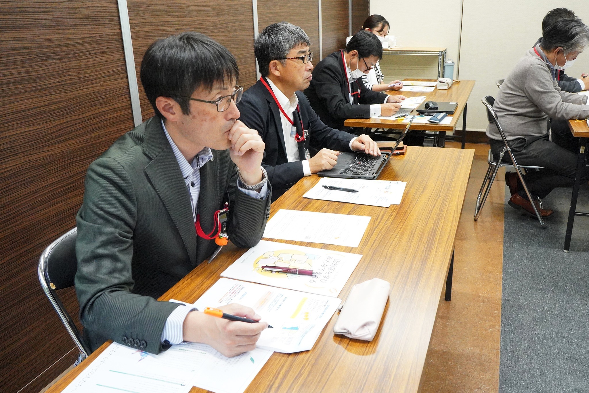 郵便局の社員を対象に「認知症サポーター養成講座」を開催