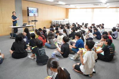 古川の町並みと「飛騨の匠」をテーマに講話が行われました