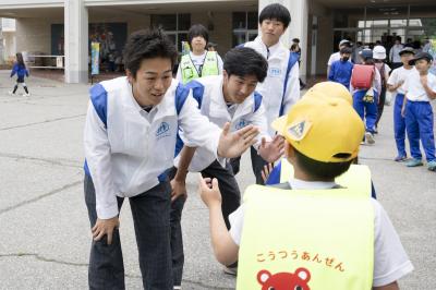 MSJ・MSリーダーズによる挨拶運動を実施