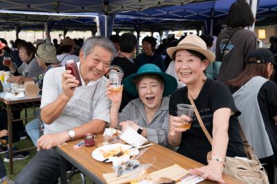 江馬氏館跡公園で「カミオカオクトーバーフェスト2025」を開催