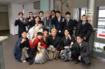 「二十歳のつどい」で旧交を温めました(神岡会場)