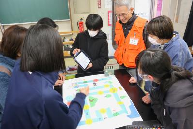 防災マイプロに取り組む古川中生徒が1年間の成果を発表しました