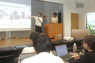 CoIUの学生が「100年後の古川祭」をテーマにプレゼンを公開